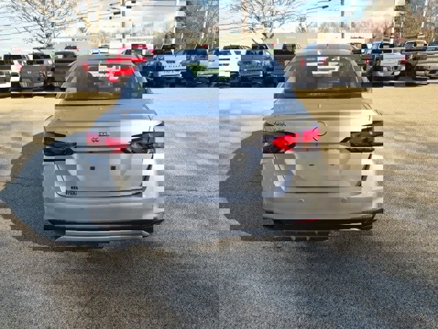 New 2025 Nissan Versa SV w/ Trunk Package image 6