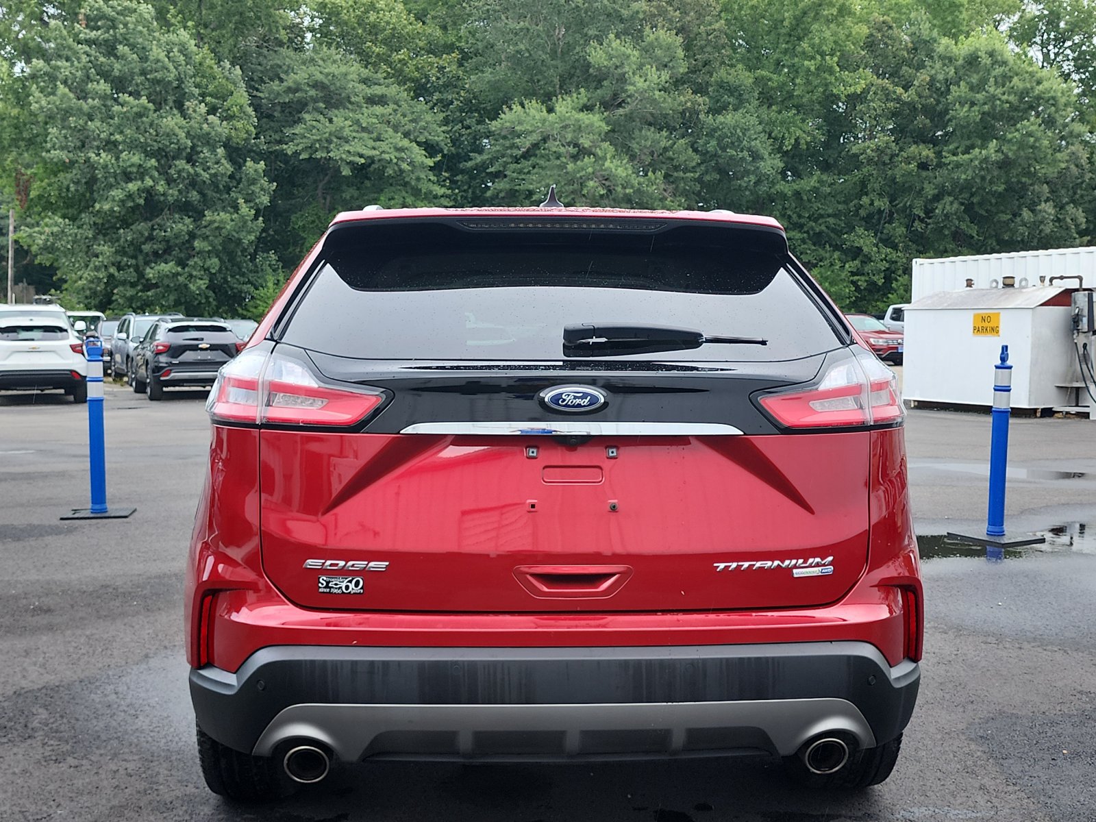 Used 2020 Ford Edge Titanium AWD/4WD image 4