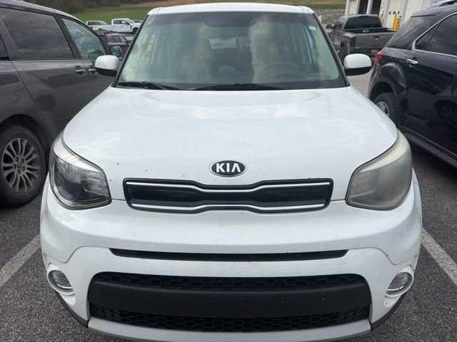 Used 2019 Kia Soul + image 3