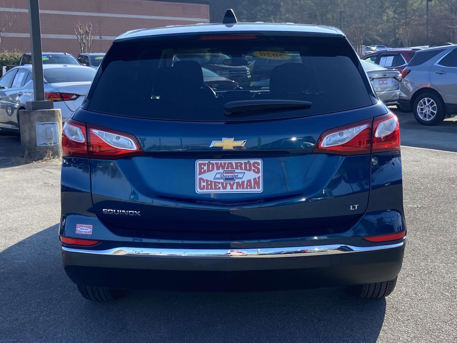 Used 2020 Chevrolet Equinox LT w/ Driver Convenience Package image 23