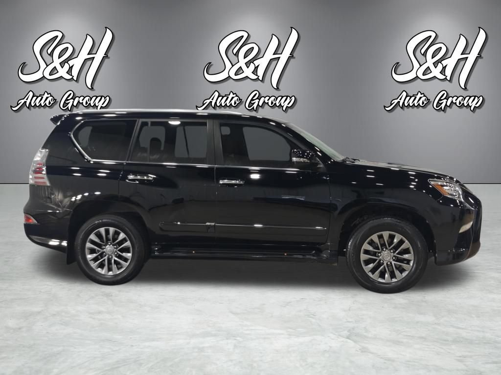Used 2016 Lexus GX 460 Luxury w/ Preferred Accessory Package AWD/4WD image 22