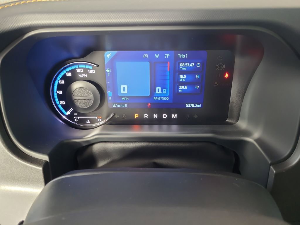 Used 2024 Ford Bronco Badlands image 11