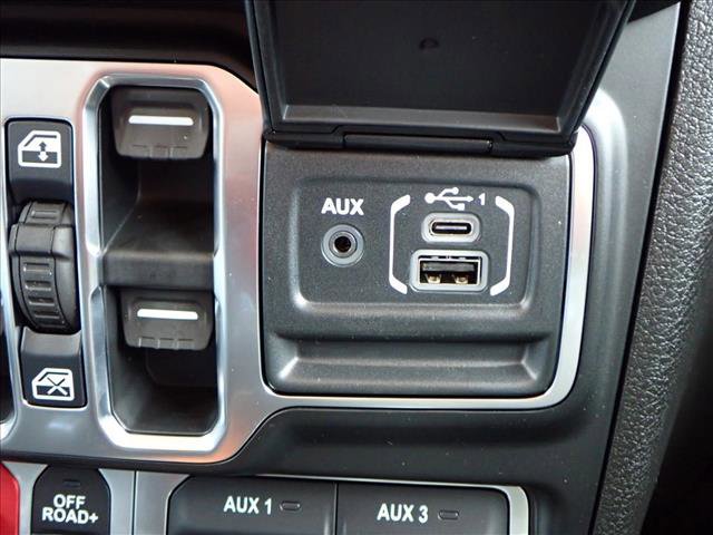 New 2026 Jeep Wrangler Unlimited Rubicon w/ Safety Group image 19