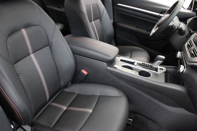Certified 2026 Nissan Altima 2.5 SR FWD image 23