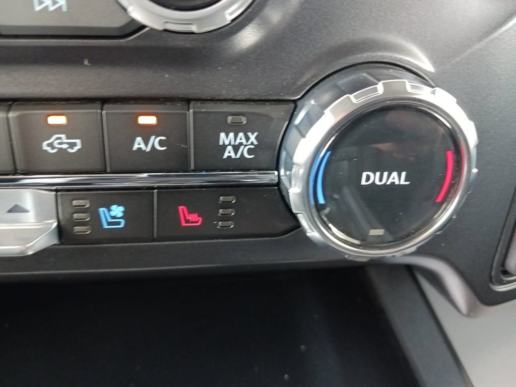 Used 2026 Ford F250 Lariat w/ Chrome Package AWD/4WD image 27