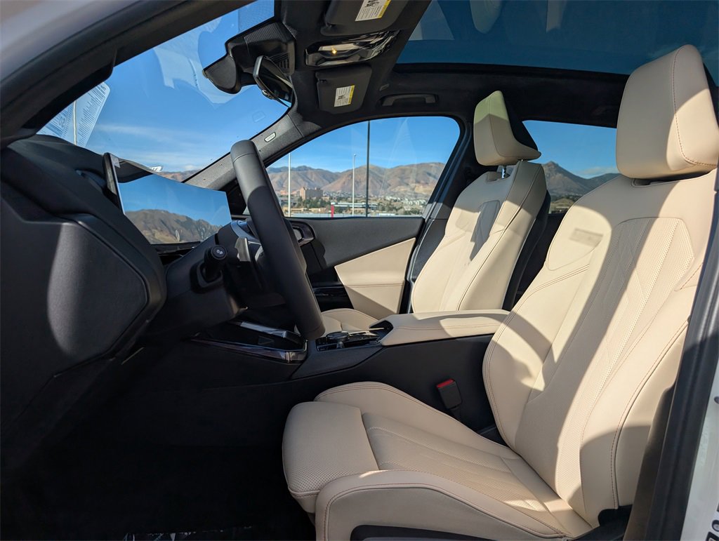 New 2026 BMW X3 xDrive30 w/ Premium Package image 11