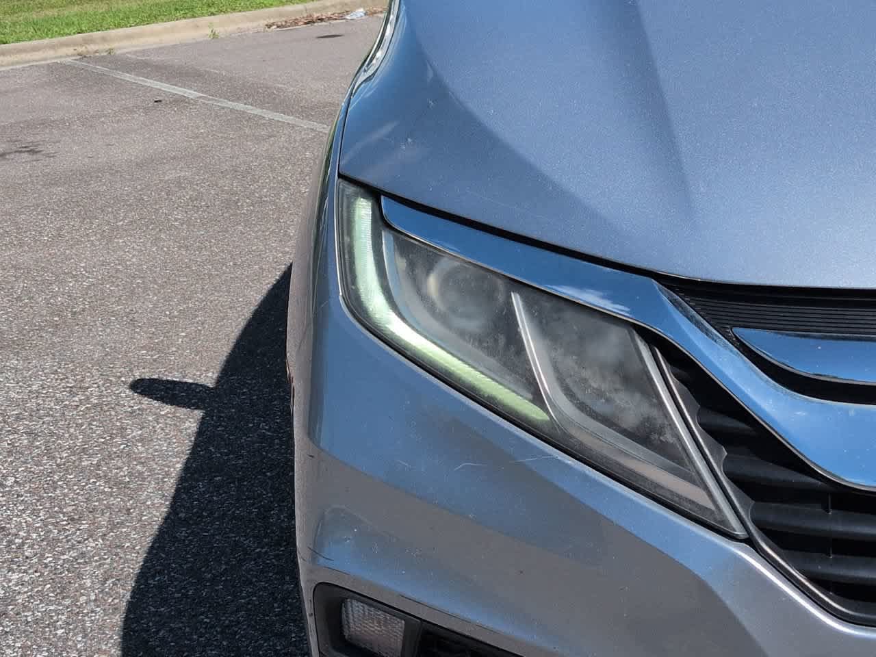 Used 2018 Honda Odyssey EX image 10