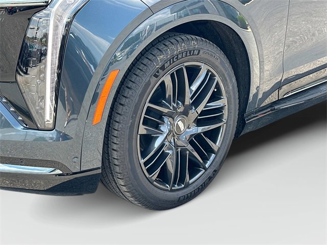 New 2026 Cadillac Escalade IQ Sport 1 w/ LPO, ONYX Package image 17