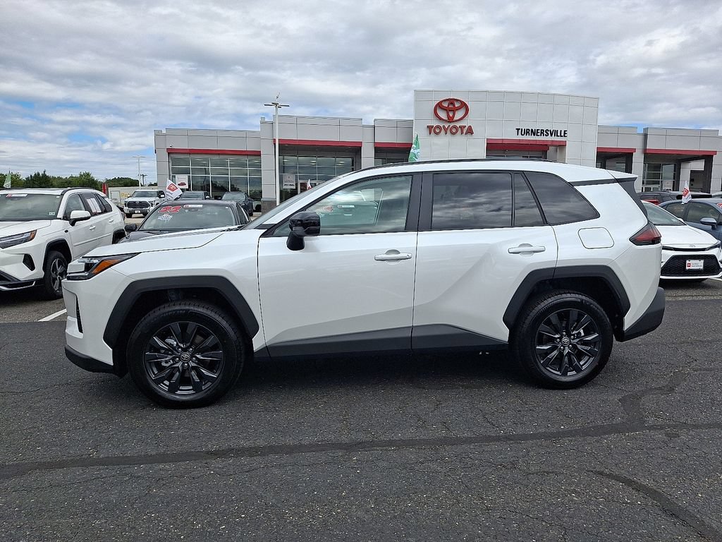 Used 2026 Toyota RAV4 XLE Premium w/ Panoramic Sun Roof Package AWD/4WD image 7