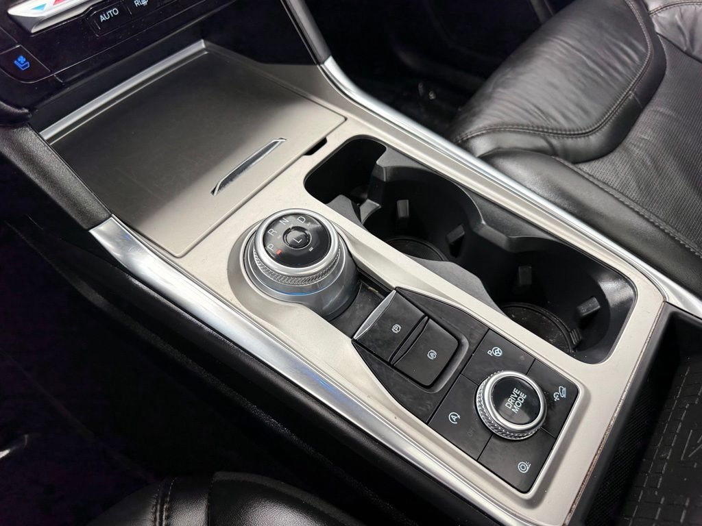 Used 2022 Ford Explorer Platinum w/ Equipment Group 601A AWD/4WD image 43