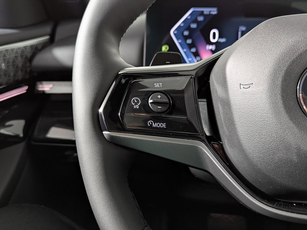 New 2026 BMW 530i xDrive w/ Premium Package image 24