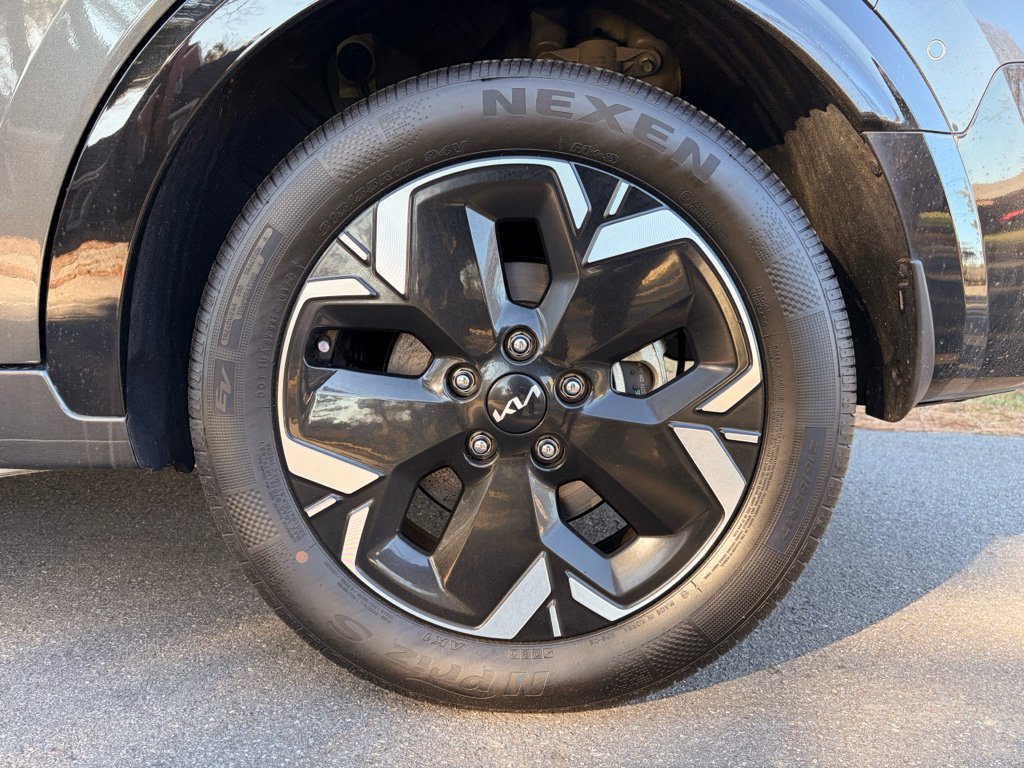 Used 2024 Kia Niro Wave w/ Wave Preserve Package image 33