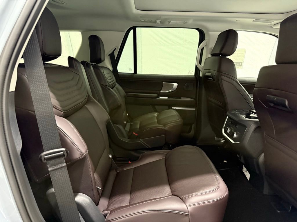New 2025 Ford Expedition Platinum w/ Platinum Ultimate Package image 30