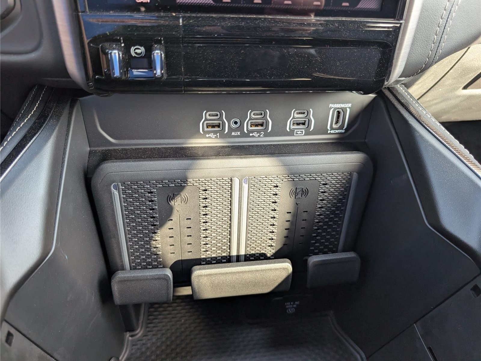 New 2026 RAM 2500 Rebel w/ Rebel Level 2 Equipment Group AWD/4WD image 25
