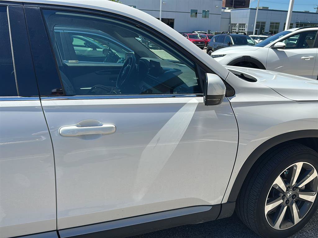 Used 2024 Honda Pilot Touring image 13
