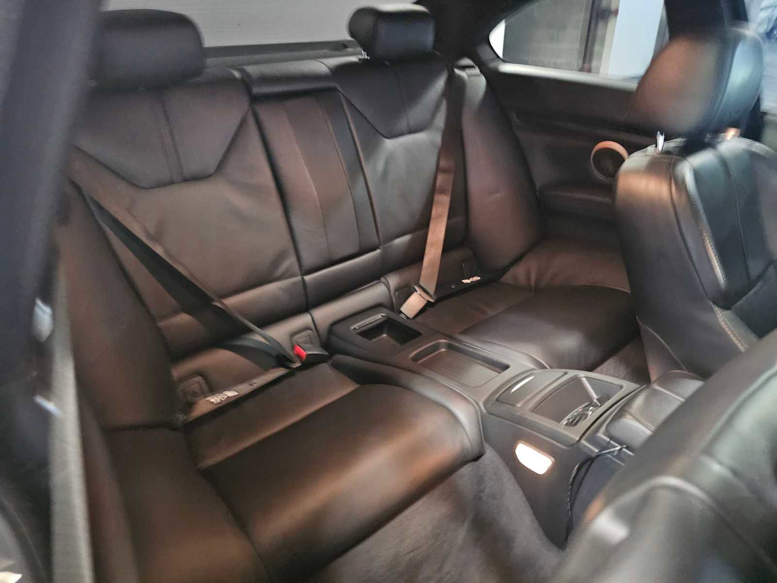 Used 2011 BMW M3 Coupe image 36