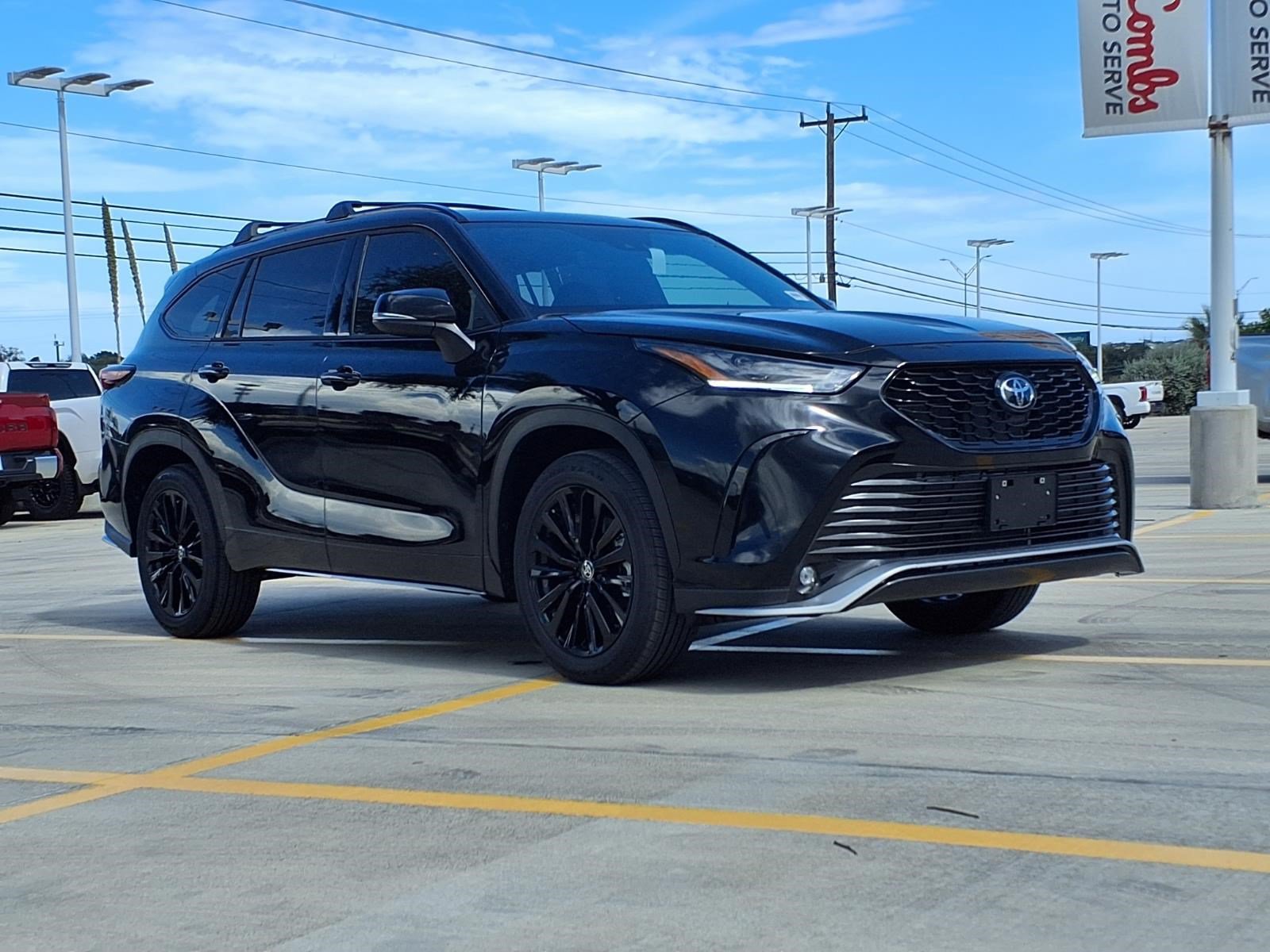New 2026 Toyota Highlander XSE AWD/4WD image 3