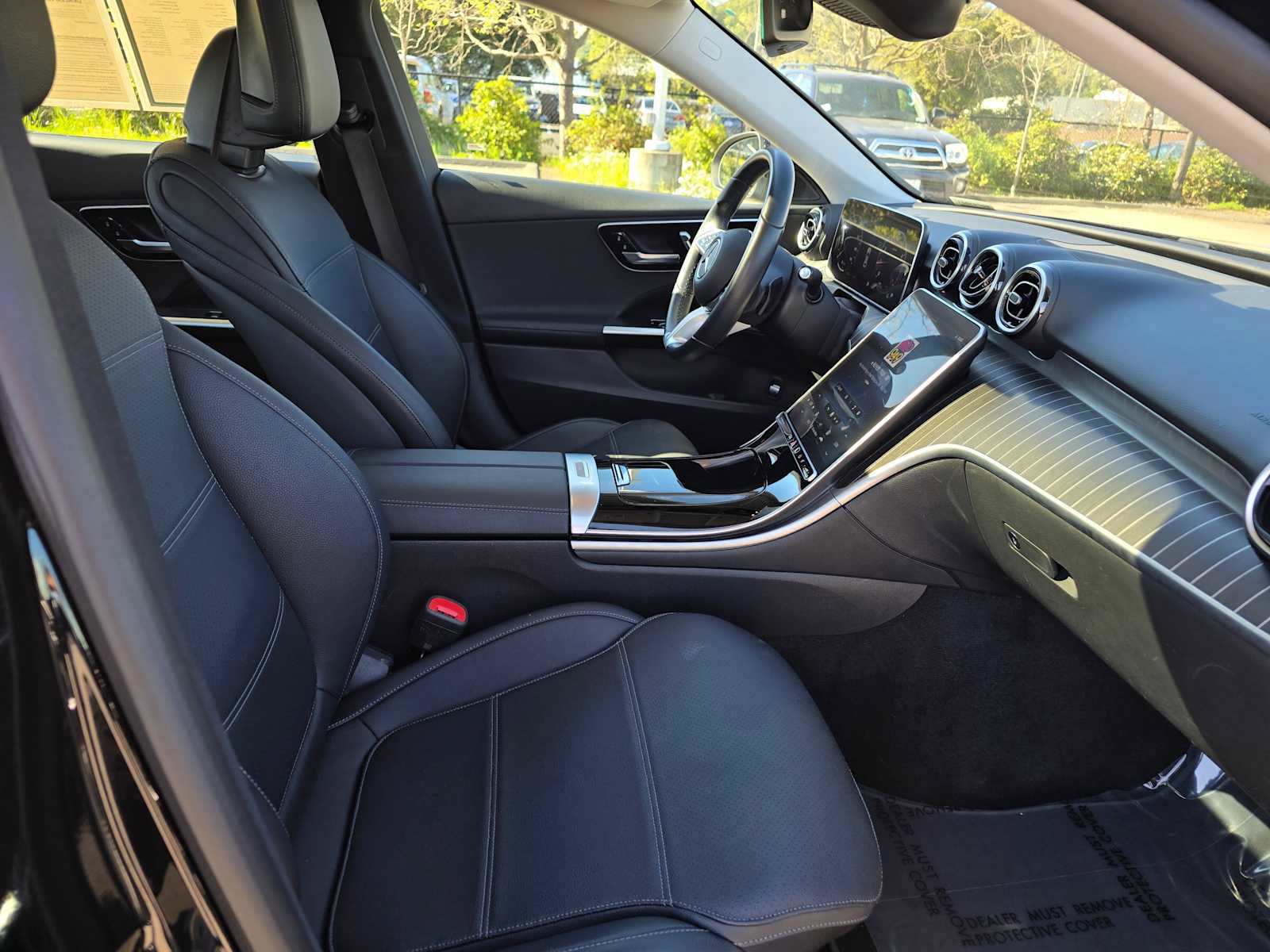 Used 2023 Mercedes-Benz C 300 4MATIC Sedan image 11