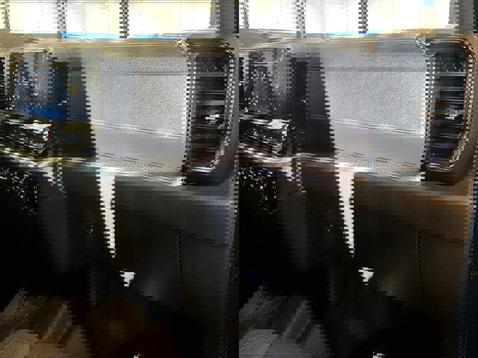 Used 2022 Chevrolet Silverado 1500 LT Trail Boss image 13