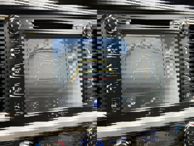 Certified 2018 Toyota Highlander Limited Platinum image 19