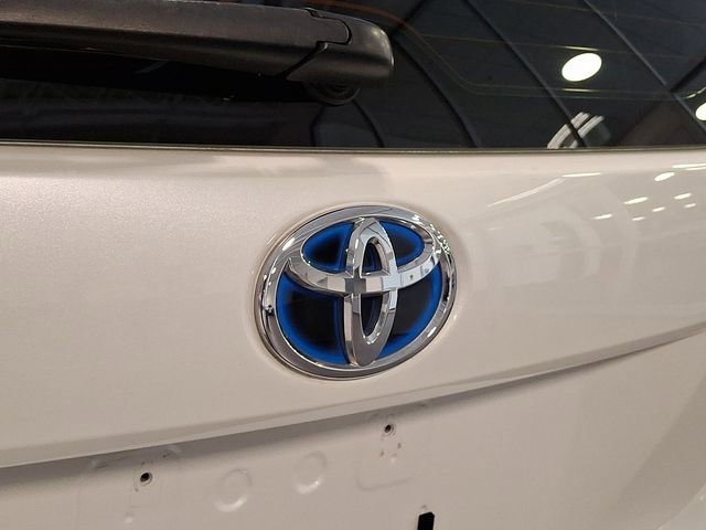 Used 2013 Toyota Prius V Three image 28