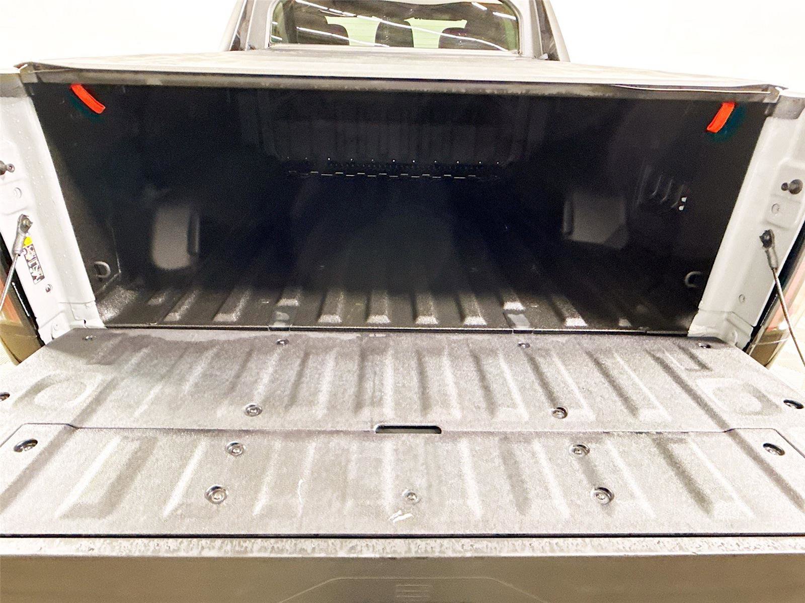 Used 2025 GMC Sierra EV Denali image 21