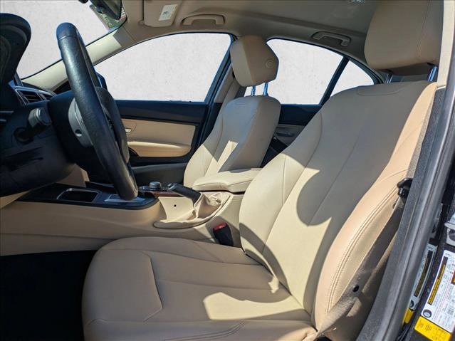 Used 2017 BMW 320i Sedan image 15