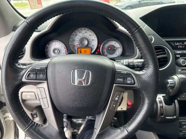 Used 2015 Honda Pilot Touring image 11