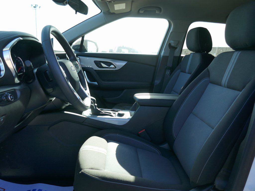 New 2026 Chevrolet Blazer LT w/ Midnight/Sport Edition image 13