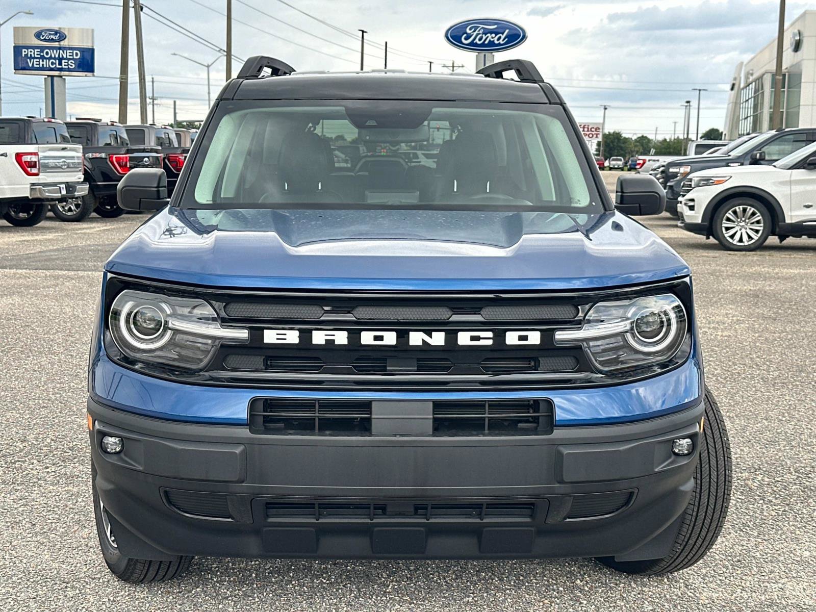 Certified 2024 Ford Bronco Sport Outer Banks w/ Tech Package image 2