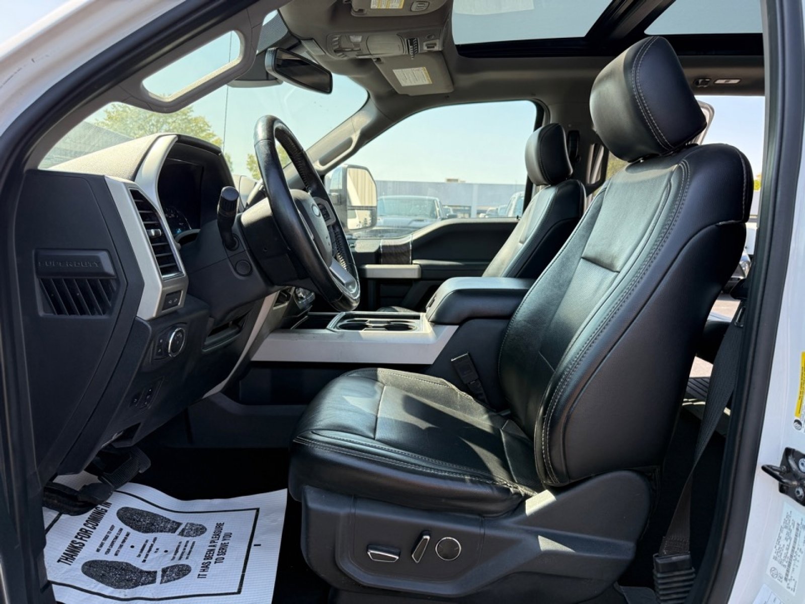 Used 2019 Ford F350 Lariat w/ Lariat Ultimate Package image 10