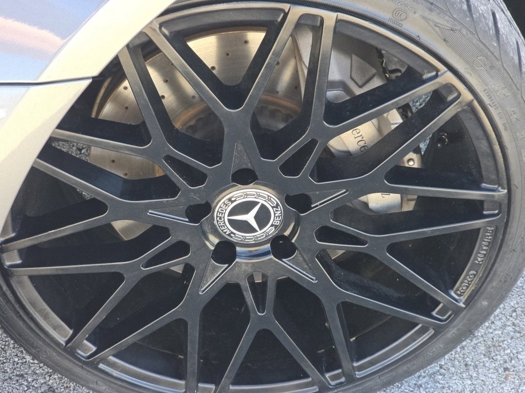 Used 2018 Mercedes-Benz E 400 Coupe image 3