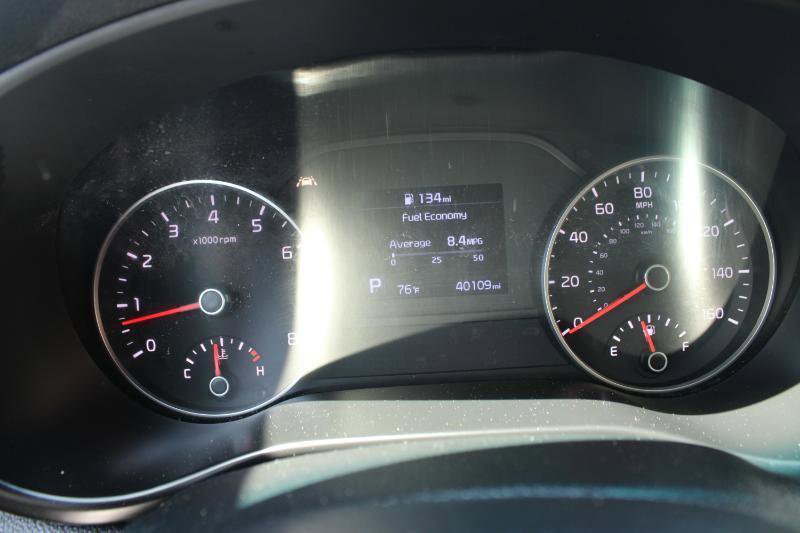 Used 2022 Kia Sportage EX w/ EX Technology Package FWD image 17