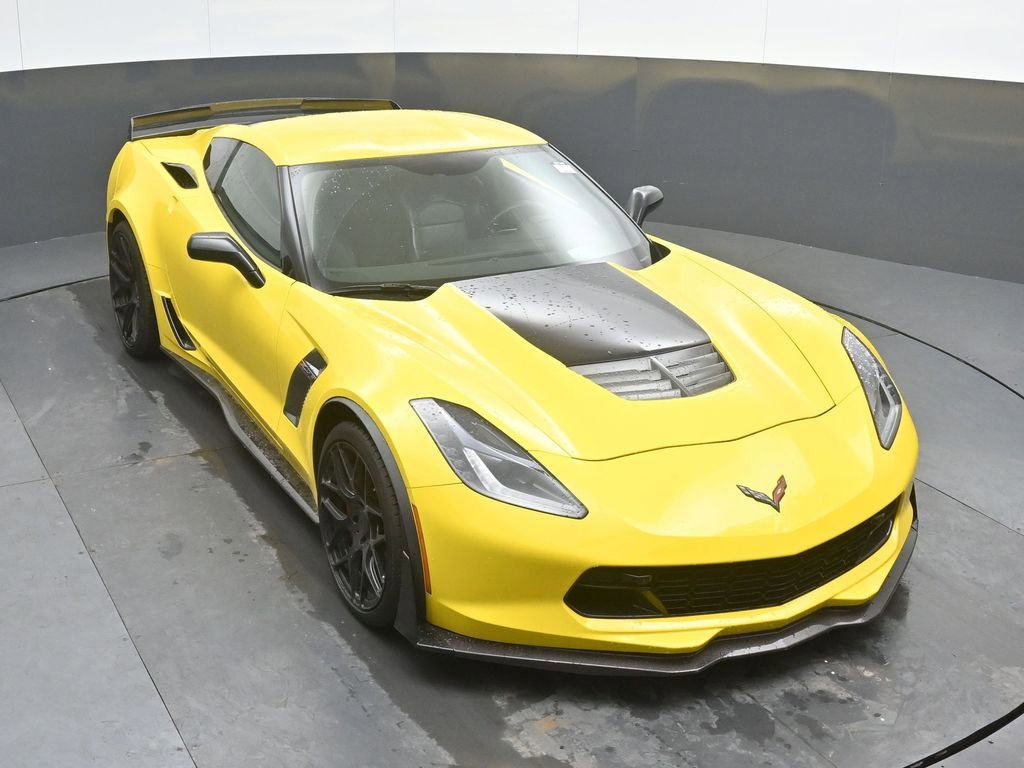 Used 2016 Chevrolet Corvette Z06 w/ Z07 Performance Package RWD image 30