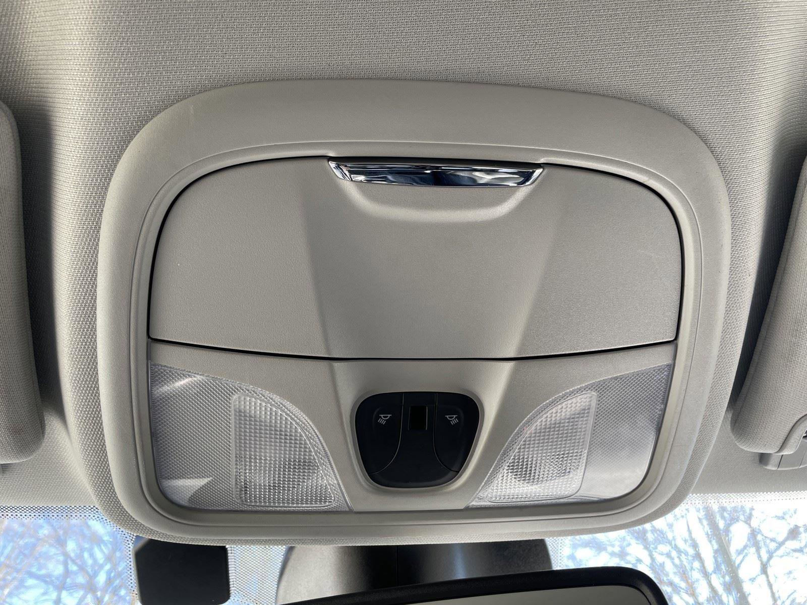 Certified 2023 Jeep Cherokee Altitude Lux image 31