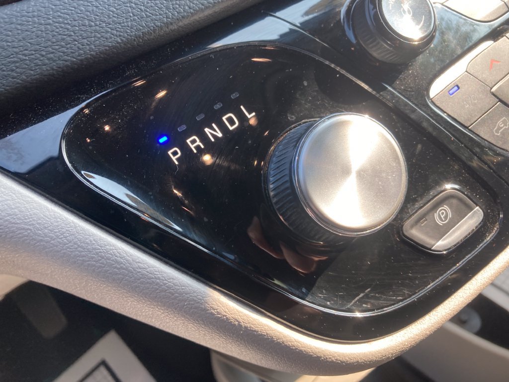 Used 2023 Chrysler Pacifica Touring-L FWD image 30