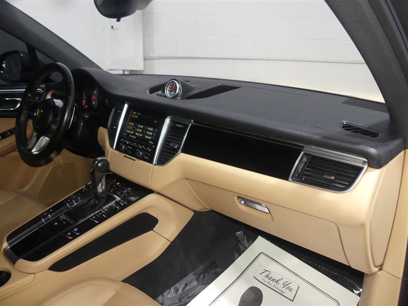 Used 2016 Porsche Macan S AWD/4WD image 24