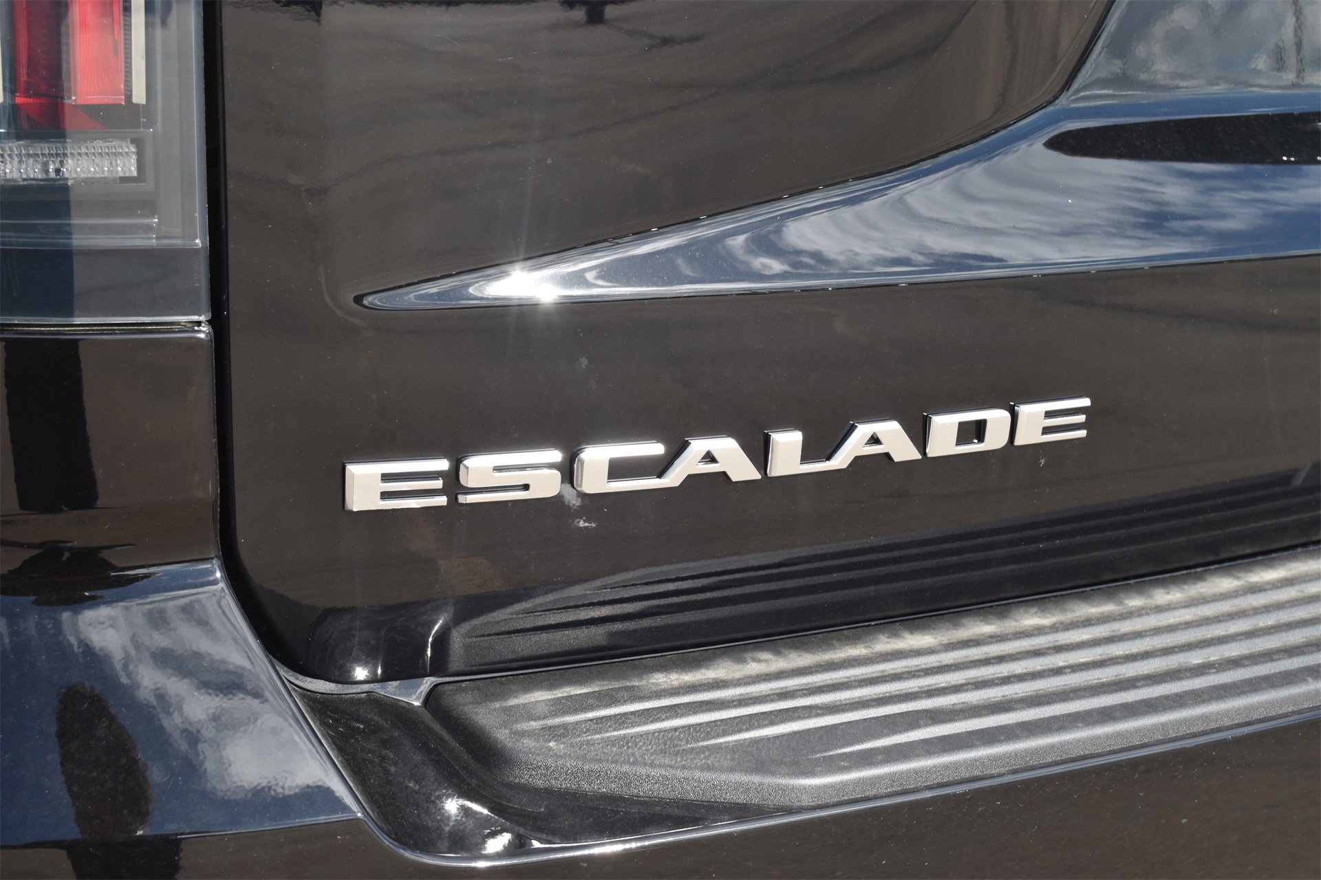 New 2025 Cadillac Escalade Premium Luxury image 23