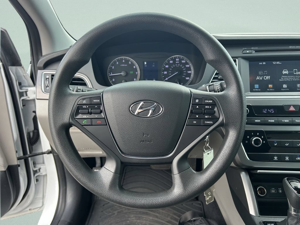 Used 2017 Hyundai Sonata Sport FWD image 32