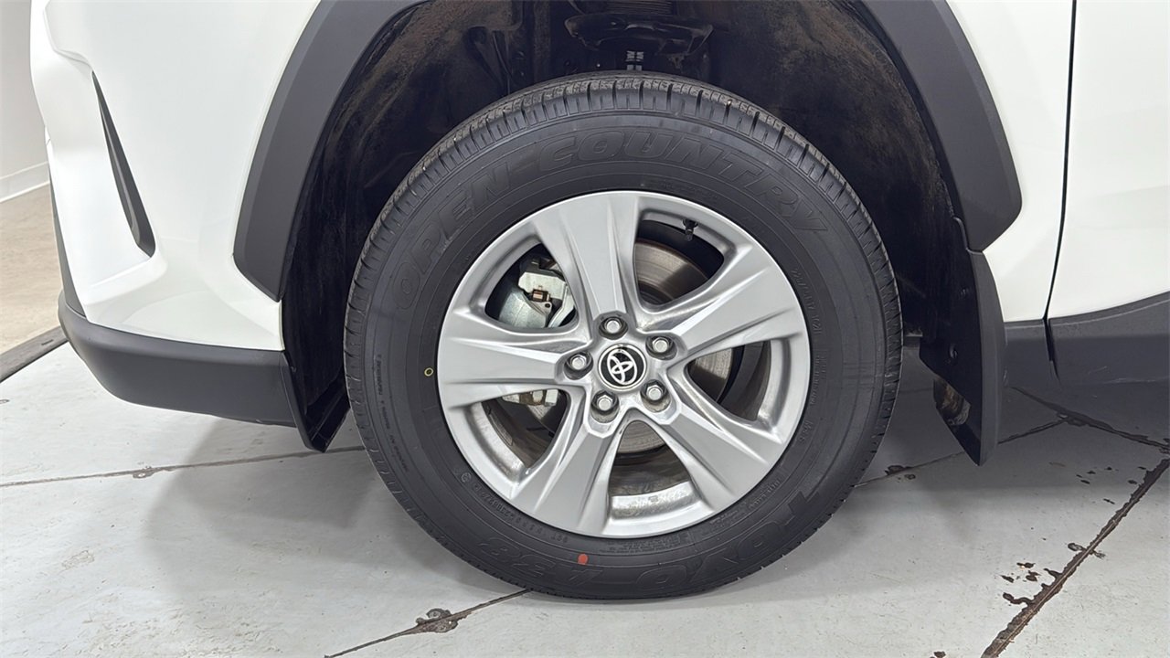 Certified 2025 Toyota RAV4 LE image 24