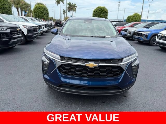 Certified 2024 Chevrolet Trax LS w/ LS Convenience Package FWD image 2