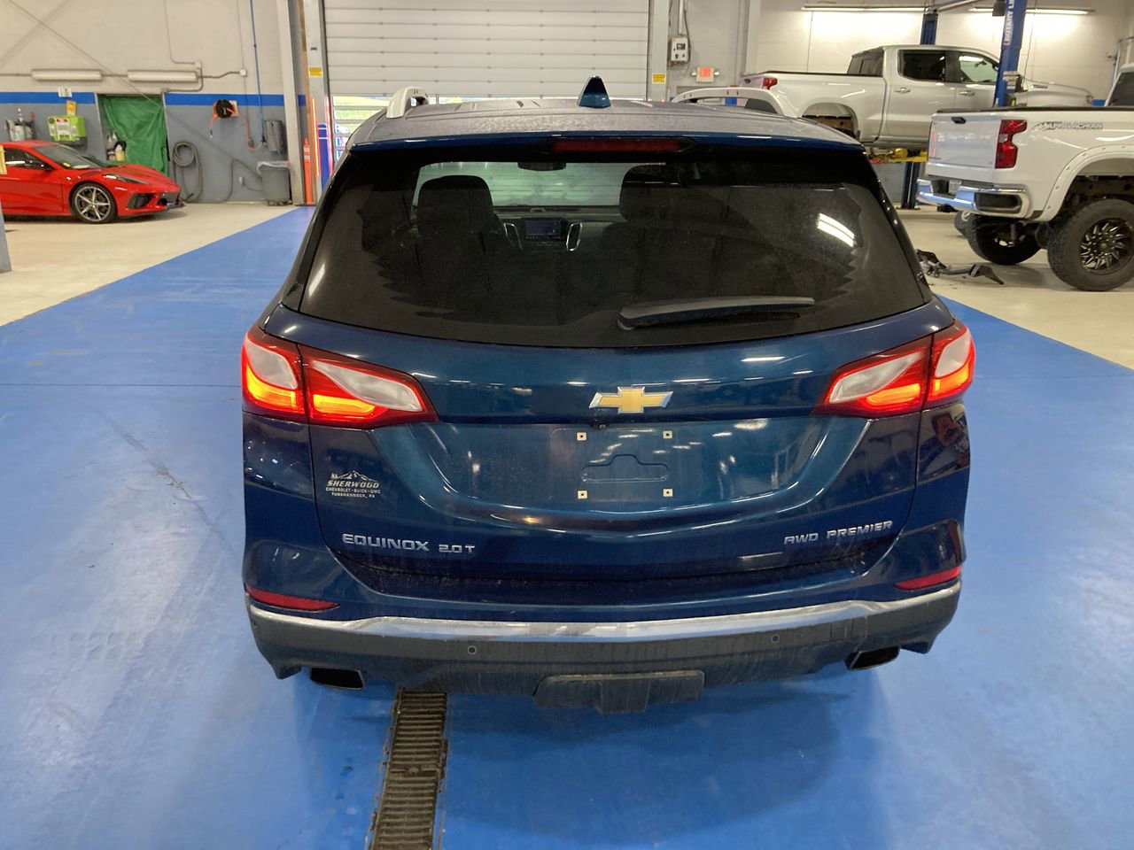 Used 2019 Chevrolet Equinox Premier AWD/4WD image 6