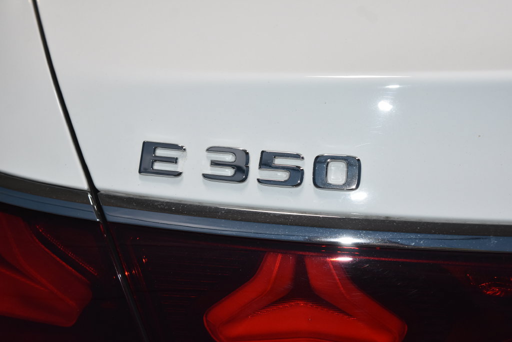 Certified 2024 Mercedes-Benz E 350 4MATIC Sedan image 24