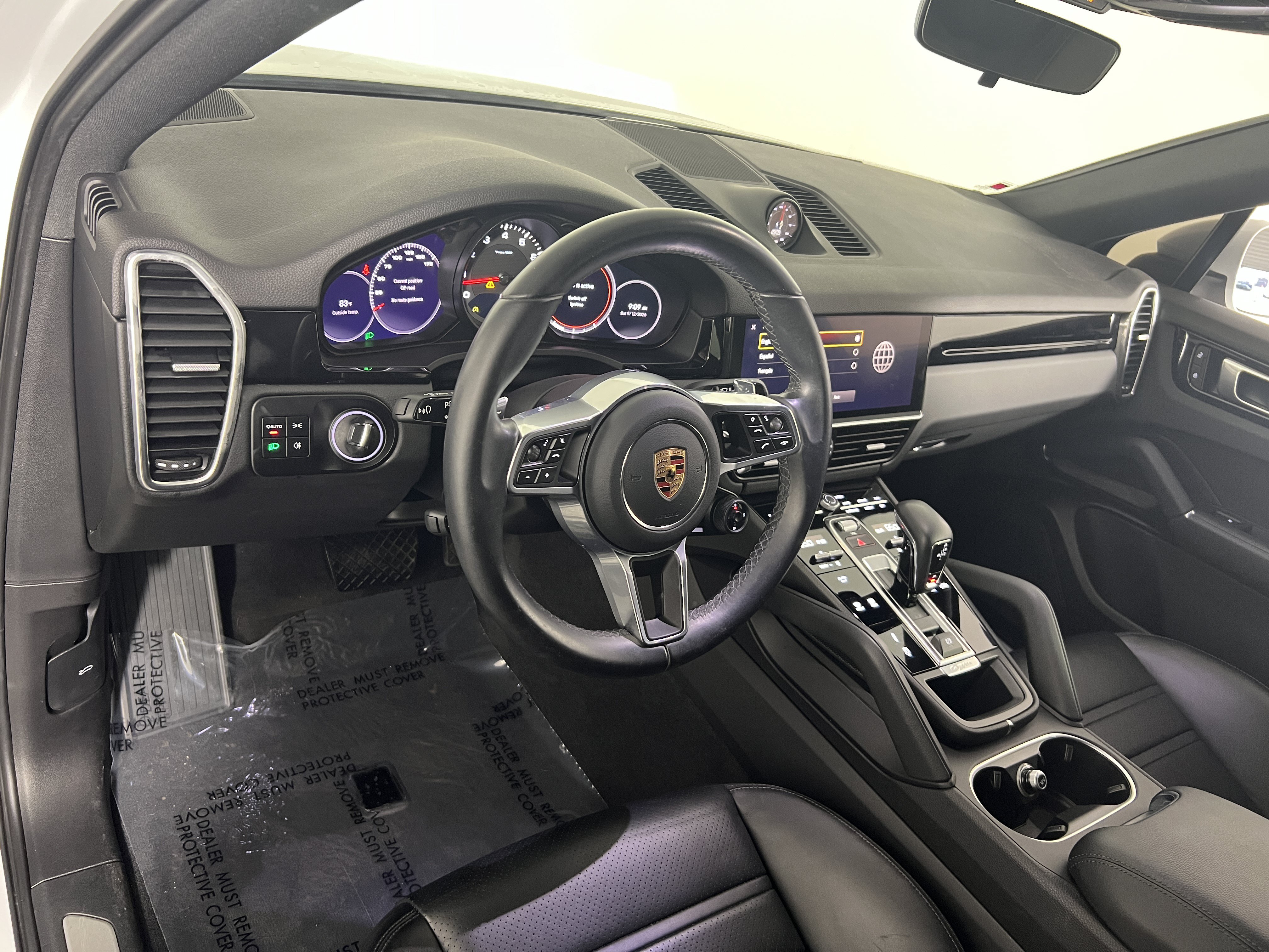 Used 2023 Porsche Cayenne Coupe AWD/4WD image 4