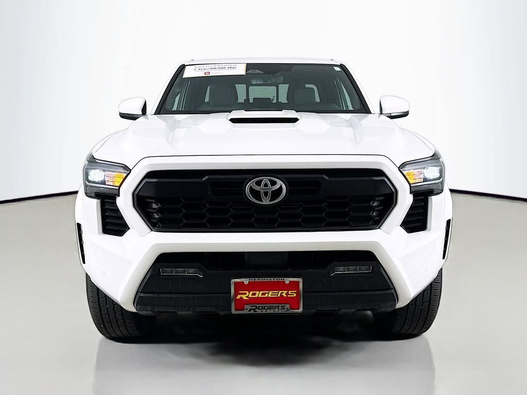Certified 2024 Toyota Tacoma TRD Sport w/ TRD Sport Upgrade Package AWD/4WD image 2