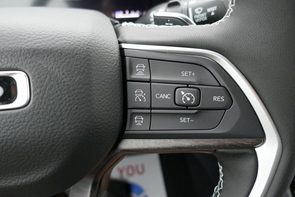 New 2025 Jeep Grand Cherokee L Limited image 18