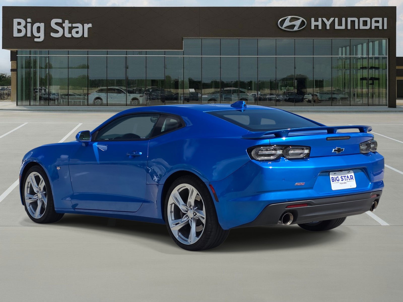 Used 2024 Chevrolet Camaro SS RWD image 3