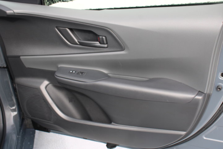 Used 2024 Toyota Prius LE image 17