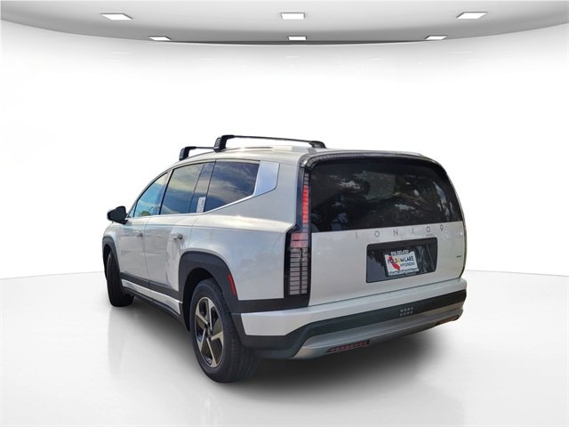 New 2026 Hyundai Ioniq 9 SE image 5