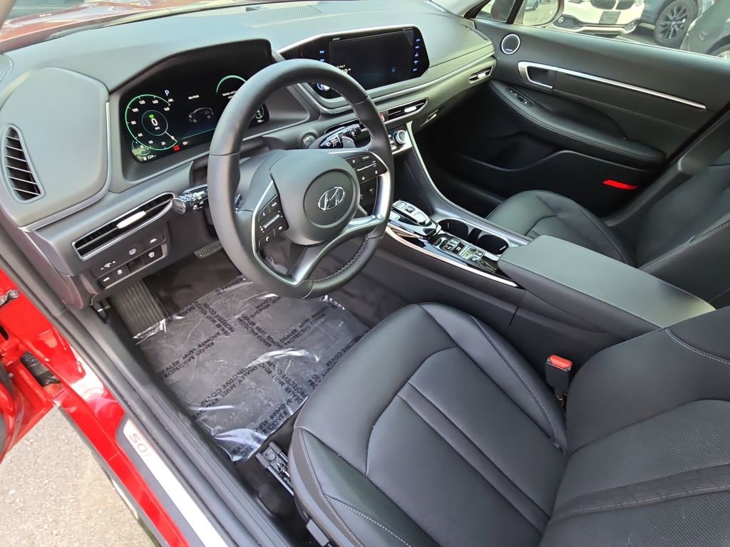 New 2023 Hyundai Sonata Limited w/ Cargo Package image 15